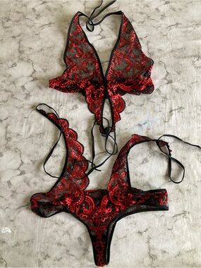 Black & Red Lace Bralette and Thong Set NWT